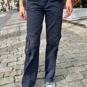 Brandy‎ Melville Kim Cargo Pants in Brown size S